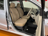 運転席広々