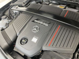「認定中古車」は納車前整備がポイントです。メルセデス・ベンツの定める厳しい基準をクリアしたお車のみご案内させて頂きます。納車前整備はメーカー規定に基づき自社工場で入念に行なわれます。