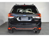SUBARU認定中古車では、気持よくお乗り頂くために全車に「まごころクリーニング」を実施しています。 独自のクリーニング基準を設定し、クオリティの高い中古車をお選び頂けます。