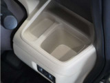 ◆ドリンクホルダー◆手の届きやすい場所にドリンクホルダーがあり、とても便利です。