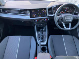 指定工場で車検までご対応可能。6ベイを完備したサービス工場を併設し、快適なAudiライフをサポートします。詳しくは0078-6002-900146中古車スタッフまで