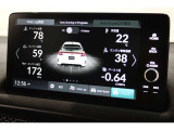 日常の走行をスコアリングする「Auto Score機能」と、サーキット走行でのデータ収集、解析を行う「Data Log機能」、2種類のスコアリング機能を搭載しています!