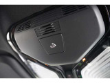 BMWらしい、シンプルですが直感で使いやすい内装デザインです☆お問合せ(無料ダイヤル)0078-6002-613077迄お待ちしております。大阪府吹田市芳野町5-55 毎水曜、第二・第三火曜日定休 営業時間10:00〜18:00