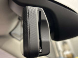 高速道路を利用する際に便利なETCを装備。料金所でのスムーズな通過をサポートします。