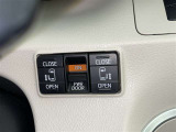 両側電動スライドドアで狭い所でも乗り降り楽々です!