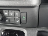 ECON付きなのでECO運転で燃費もUP☆