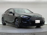 一目で伝わるBMW特有のスポーティーなプロポーションは、BMWの走行性能を生み出すのに欠かせない要因の一つです。細部まで拘りぬいたお車をぜひ一度ご覧ください!