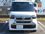 R8年式 N-BOXカスタムターボ入庫しました。色はプラチナホワイトパールです☆