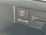 USB、充電も充実しております!長時間のドライブも安心です♪
