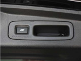 ◆パワーテールゲート◆キーや運転席のボタン、ハンズフリー機能など多彩なアクセスで自動開閉できます。