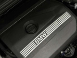 軽量コンパクトな直列3気筒BMWツインパワーターボエンジン