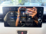 気になるお車がありましたら右の電話番号から直接お店にお問い合わせください。支払方法から車両情報、状態までなんでもご説明させて頂きます。スタッフ一同ご連絡お待ちしております。