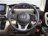 ◆ハンドル全体◆各種スイッチがハンドルから手を放さず操作できるので運転中でも楽に操作できます。