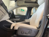ご覧いただきありがとうございます。車両詳細等お気軽に店舗スタッフまでお問い合わせください。