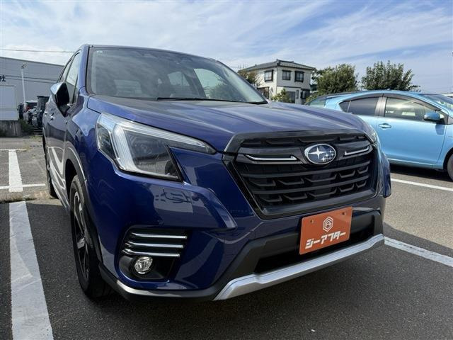 フォレスター 2.0 アドバンス 4WD 禁煙車 社外ナビ バックカメラ