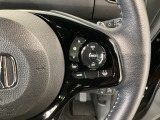 【アダプティブ・クルーズ・コントロール】予め設定した車速内でクルマが自動的に加減速。 前走車との適切な車間距離を維持しながら追従走行し、高速道路でのドライバーの疲労を軽減してくれる嬉しい機能付♪