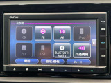 純正メモリナビ(VXM-205Ci)を装着しています。Bluetooth(ブルートゥース)接続/CD再生など使用できます。