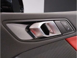 ★全国納車可能!★15年連続BMW販売台数全国TOPの信頼と実績!★お勧めの1台!早い者勝ちです!★詳細はBPS六甲アイランド店【フリーダイヤル:0078-6002-404284】迄お気軽に♪★