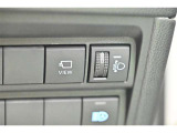 トヨタ認定中古車は、トヨタならではの『3つの安心』をセットにしたトヨタ販売店の中古車ブランドです。