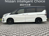 セレナ 2.0 ハイウェイスターV 4WD 