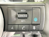 【プロパイロット】高速道路での長距離走行が楽に!!渋滞時と巡回走行のシーンで、アクセル・ブレーキ・ステアリングを自動で制御し、長距離運転の負担を軽減してくれます♪
