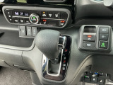 電子パーキング装着車!!ブレーキホールド機能付きで、信号待ちでも楽々です!!