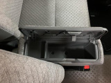 当店は整備工場併設の新車・中古車店です。全車認定中古車です。泉佐野市・貝塚市・熊取町・田尻町・泉南市・阪南市・岬町の泉州地域のお客様、大阪府内や他府県のお客様もお待ちしています。