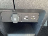 USB、充電も充実しております!長時間のドライブも安心です♪