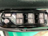 【パワーウィンドスイッチ】パワーウィンドウ付き★運転席で全部の窓を開閉することが可能!!快適にドライブをお楽しみ頂けます★