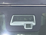 【スズキ セーフティサポート】走行中に前方の車両等を認識し、衝突しそうな時は警報とブレーキで衝突回避と被害軽減をアシスト。より安全にドライブをお楽しみいただけます。