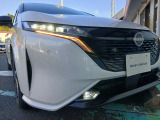 LEDヘッドライト LEDフォグランプ 夜間の道路を明るく照らします!