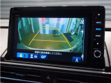 ◆バックカメラ◆リバースにするだけで映ります、後方の安全確認や、狭い駐車場での車庫入れ、雨の日や夜間など視界の悪い時に便利です!安全にバックする為には欠かせない装備です。
