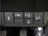 ◆障害物センサー◆車庫入れの時などに近くに障害物がある場合、障害物までの距離を音で知らせてくれます。