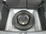 スペアタイヤ付きです!車に常時装備することで、もしもの時の備えとしてすごく安心です♪