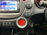 オートエアコン付きです!お好みの温度をセットするだけでエアコンの風量などを自動でコントロール。快適な車内でお過ごしいただけます。