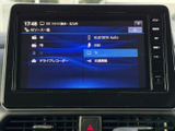 多彩なソースに対応し、お気に入りの音楽を車内で楽しめます。ドライブ中のエンターテインメントを充実させ、快適な空間を演出します。