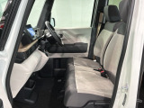 豊富に在庫を取り揃えています。 軽自動車からミニバン、セダン、SUV、話題のハイブリッド車などなど続々入荷中です!