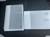 メンテナンスノートと取り扱い説明書です。