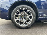 自動車保険も純正のクオリティを。BMWの正規ディーラーのみが取り扱い可能な、BMW専用自動車保険。専任のスタッフが皆様のカーライフを24時間365日サポート致します。