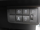 中古車は一物一価、同じようなお車でも、整備状況、外内装の状態など様々です。