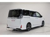 当社では自動車保険、ドライバーに支持されているロードサービスJAFも取り扱いしております。