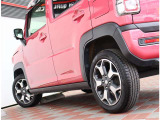 もちろん、自動車保険のお取り扱いも御座います。保険専任のスタッフも在籍しておりますのでお気軽にご相談下さい。