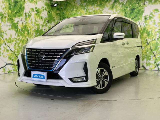 セレナ 1.2 e-POWER ハイウェイスターV 