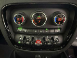 ワンオーナー 限定車 セージグリーン ドライブレコーダー ACC シートヒーター 青革シート  アップルカープレイ 前後PDC USB 禁煙車 正規認定中古車 全国正規ディーラー保証付/2年・走行距離無制限