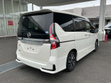 セレナ 2.0 ハイウェイスターV 