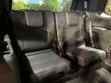 3列目シートはもちろん状態良好☆大人でもゆったりと座って頂けますので、大人数でのお出かけもラクラクです♪ご家族で、気の知れた仲間で、ドライブに行くのが楽しみですね♪