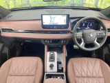 アウトランダー PHEV 2.4 P エグゼクティブ パッケージ 4WD 