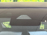 【トヨタセーフティセンス】走行中に前方の車両等を認識し、衝突しそうな時は警報とブレーキで衝突回避と被害軽減をアシスト。より安全にドライブをお楽しみいただけます。
