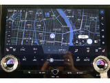 スマホやiPhoneと連携し対応アプリを表示させて使うコネクティッドナビ対応ディスプレイオーディオPlus。フルセグTV対応です。ナビ連動ETC2.0搭載。利用日や料金の確認がモニターで出来ます。