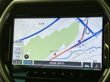 道路や周辺施設が画面上に表示され、現在地の確認や目的地までの道順把握に役立ちます。地図を見ながらルートを確認でき、慣れない場所へのお出かけも安心です。